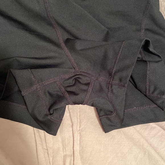 Nike pro size S - Picture 3 of 4